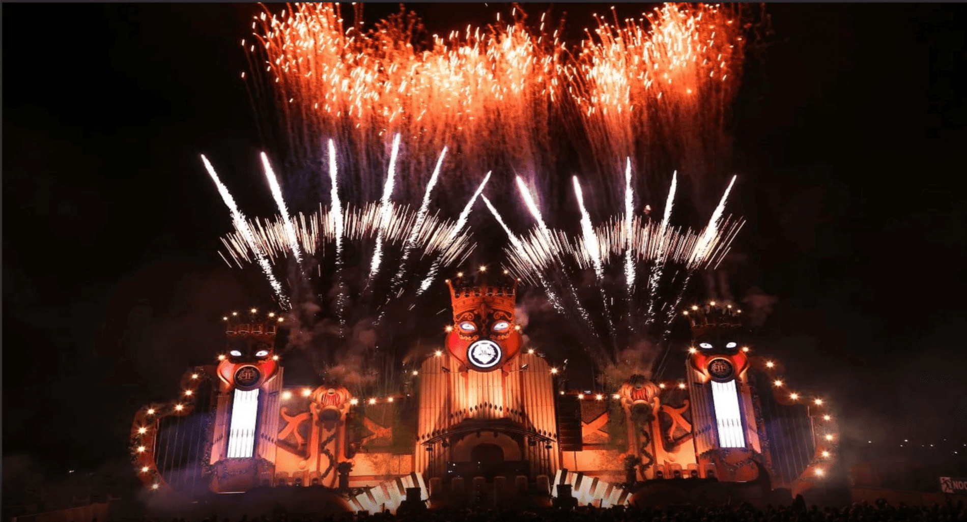 Groot outdoor LED scherm gehuurd tijdens Fairytale Festival met professionele Resolume regie voor live visuals en video-art.